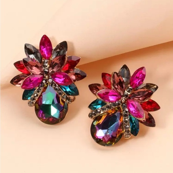 ✨NEW✨ Multicolor Crystal Statement Earrings - Picture 1 of 4